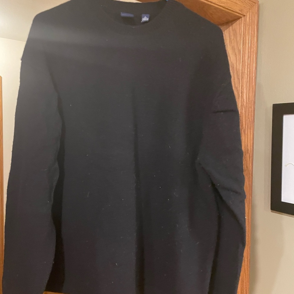 GAP Black Sweater Mens